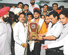 The Malwa Sabhyacharak Manch honoured cricketer Harbhajan Singh in Ludhiana on Tuesday.