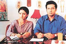 Scene from Itni Si Khwaish: Women�s issues