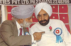Mr Naunihal Singh with the late President Giani Zail Singh (File pic.)