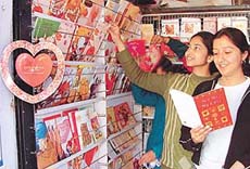City girls buy cards on the eve of St Valentine�s Day, on Panjab University campus, Chandigarh, 