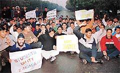 Students of Government College, Sector 11, block traffic on Madhya Marg