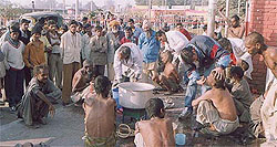 Members of Sahara Jan Seva take care of the hygiene of mentally disabled persons in Bathinda.