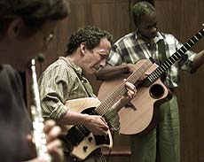 American guitarist Ken Wessel plays the guitar