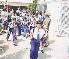 Students of Sacred Heart Convent Senior Secondary School