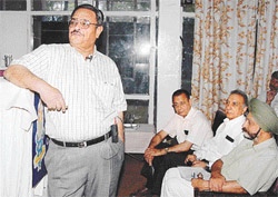 Dr B.S. Aggarwal (left) addresses the gathering on the inauguration of online medical consultancy service at Chandigarh Press Club on Sunday. 