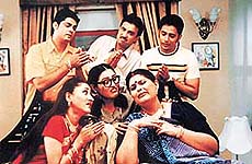 Kitne Kool Hain Hum... a pureile comedy