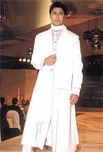 Fashion goes royale.