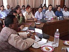 Bijay Sonkar Shastri addresses district officials