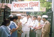 Dr A.K.Walia, the Minister of Health, inaugurating the blood donation camp at Geeta Colony in the Capital. 