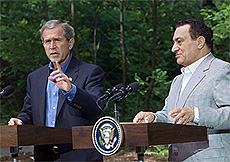 US President George W. Bush with Egyptian President Hosni Mubarak 
