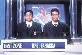 DPS-Farakka team members Suvojit Chakraborty and Rahul Mukherjee.