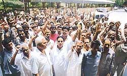 Members of the Sangharsh Committee of the MC Employees Union hold a rally