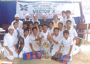 The National Stadium Coaching Centre team, which won the Gyan Bharti Cricket Tournament Trophy