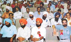 Members of the North India Poultry Farmers Association at their annual convention