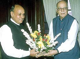 Himachal Chief Minister Prem Kumar Dhumal with Deputy Prime Minister