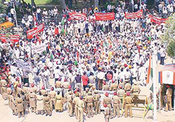 Members of various employees� unions protest in support of employees