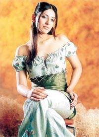 In a moss green decolletage.