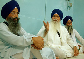 Akal Takht Jathedar Giani Joginder Singh Vedanti and Kesgarh Sahib Jathedar Manjit Singh