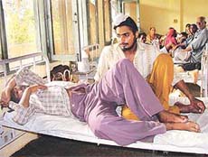 Army men Dayal Singh and Hakkam Singh in Civil Hospital