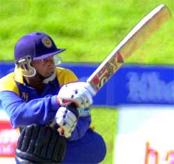 Sri Lanka batsman Aravinda de Silva, hooking for four to reach his 70 runs