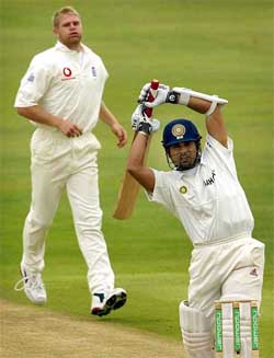 India's Sachin Tendulkar opts to leave a delivery