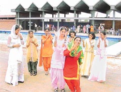 Students of Guru Ram Dass Academy, Ludhiana, present a cultural programme 