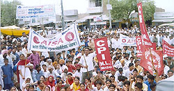 Students and residents gherao Jhunir police station