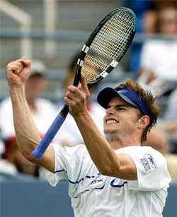 Andy Roddick of the USA celebrates his victory over Raemon Sluiter
