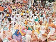 Activists of various outfits of the Left parties at a rally to oppose government�s policies