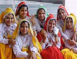 Students of DD Jain Women�s College all decked up on the occasion of Teachers� Day