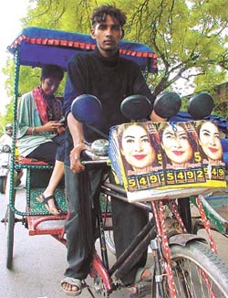 Campaigning, DU-style! 