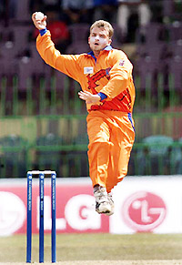 Victor Grandia of the Netherlands, who took the wicket of Sri Lankan captain Sanath Jayasuriya