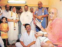 On extreme right Acharya Shri Kishore Vyas ji with his disciples