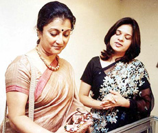 Saba Ali Khan, daughter of cine star Sharmila Tagore, with film director Aparna Sen