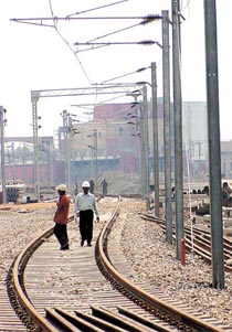 A Metro track from Seelampur to ISBT