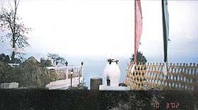 At the Kesheopalari lake, one is closest to nature