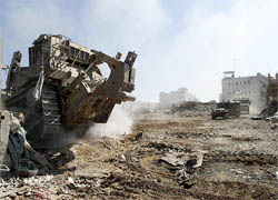 Israeli soldiers destroy buildings in Palestinian President Yasser Arafat�s Ramallah headquarters