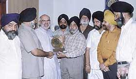 Union Minister of Labour Sahib Singh Verma at the inauguration of open day-cum exhibition at GHPS, Vasant Vihar.