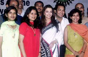 Bollywood Star Aishwarya Rai with the medallists