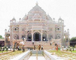 The Akshardham Swaminarayan Temple in Gandhinagar