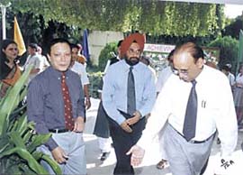 Chief Election Commissioner J. M. Lyngdoh gets a warm welcome at Mata Jai Kaur Public School