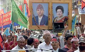 Supporters of King Gyanendra demonstrate in the streets