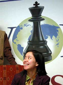 Defending champion Xu Yuhua of China