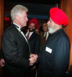 Former US President Bill Clinton with Mr S.S. Ahluwalia, MP, in New York 