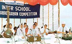A shabad gayan competition in Guru Nanak Public School