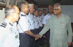 Defence Minister George Fernandes with Air Force commanders at a conference in New Delhi on Monday.