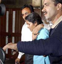 Drug-tainted athlete Sunita Rani appears before the one-man enquiry committee