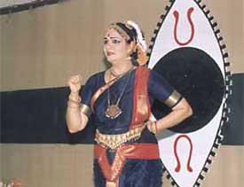 Pratibha Prahlad performing at Heritage School