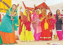 Girls present giddha on the concluding day of the PU Zone-B Youth Festival at Sri Guru Gobind Singh College, Sector 26, Chandigarh