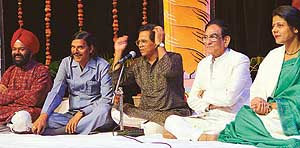 Humorist Dr Ashok Chakradhar (centre) with exponents of �hasya ras�, Manjit Singh, Surendra Sukumar, Bhai Alhad and Dr Madhumohini Upadhyay, during a Hasya Kavi Sammelan in Tagore Theatre, Chandigarh, on Saturday. 